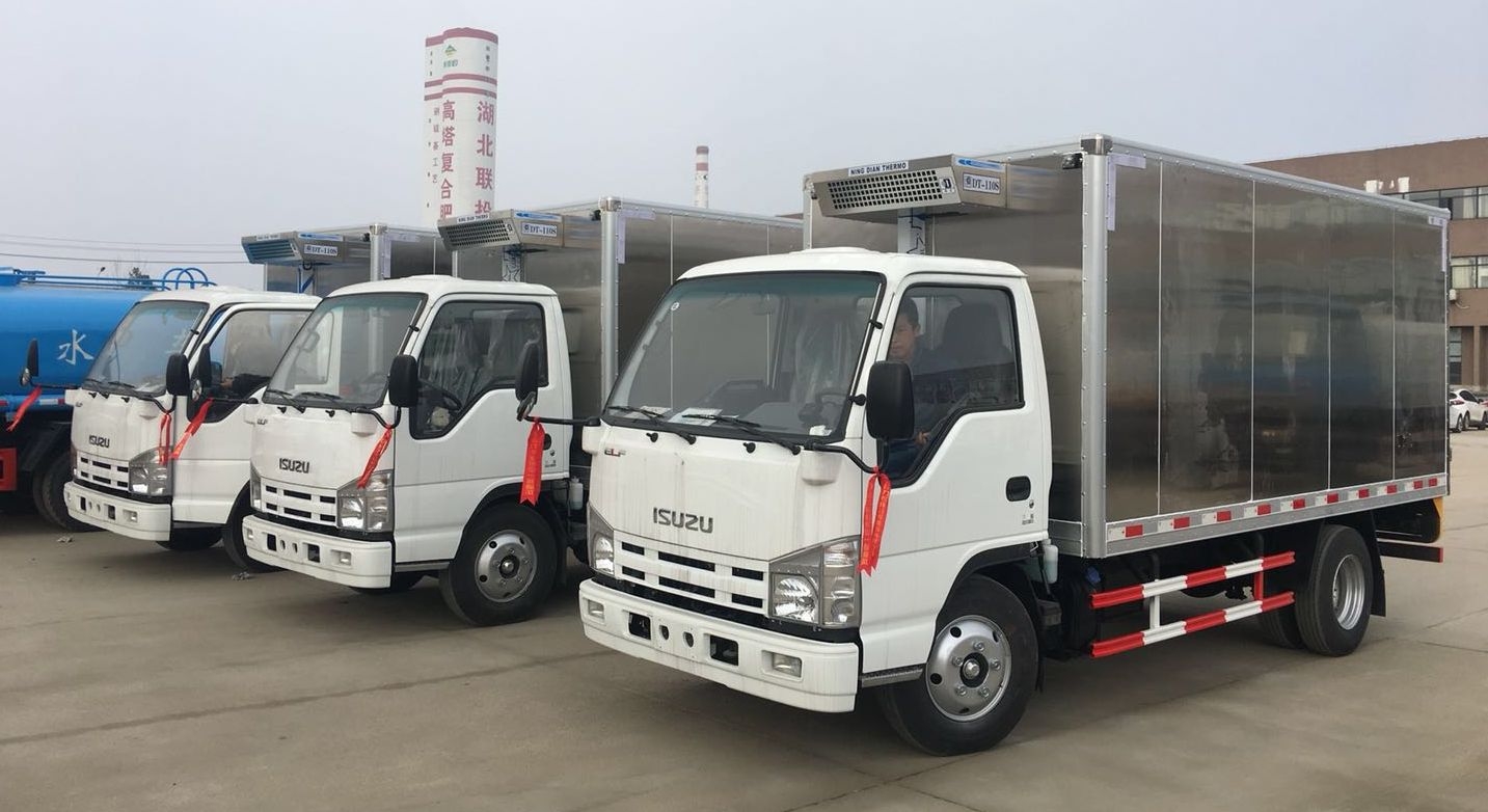 鮮奶運輸車